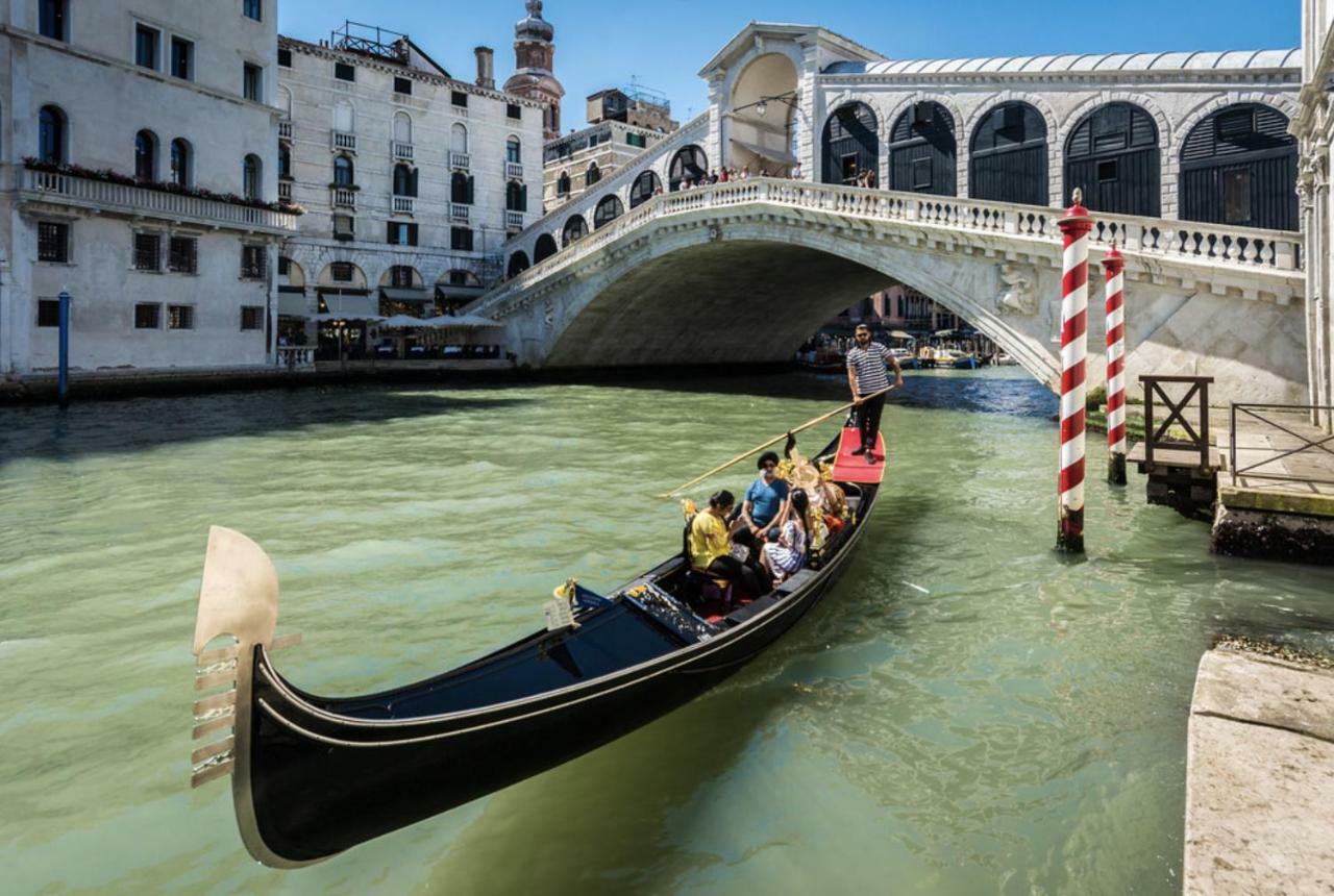Ca Zulian Amazing Canal View Apartment Venedik Dış mekan fotoğraf